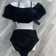 Emo Swimwear, Gothic Swimsuit, Modest Bathing Suit, Swimsuit Aesthetic, Swimsuit Two Piece, Coquette Fashion, Dark Coquette, Swimming Swimsuit, Cute Bathing Suits