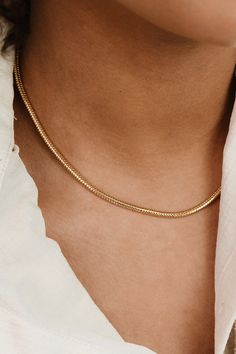 Materials 18k Gold Plated, Brass Length 16" and a 2" extender chain Closure Clasp Bachelorette Party Dress, Snake Chain Necklace, Back Necklace, Chain Anklet, Silver Dress, Dream Jewelry, Gold Plated Chains, Necklace Sizes, Elegant Jewelry