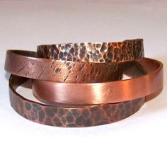 These cuff bracelets have been hand forged from solid copper. These cuffs are a very sturdy 2mm thick and 10mm wide. This listing is for 2 cuffs and they are available in the following sizes... x-small-6.25"  small-6.5"  medium-6.75" large-7" x-large-7.5 When measuring for this cuff, please give me the entire circumference of your wrist (I will adjust the length for the opening.)  These sizes include the 1" open end, as they are meant to fit closer to the wrist than the usual round bangle. If yo Copper Jewellery, Jewerly Making, Copper Cuff Bracelet, Copper Cuff, Leather Bracelets, Copper Bracelet, Brass Jewelry, Metal Bracelets, Jewelry Projects