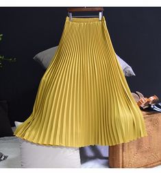 Vintage Pleated Midi Long Chiffon Skirt Chiffon Skirts, Long Chiffon Skirt, Pleated Long Skirt, Korean Fashion Casual, Pleated Maxi Skirt, Style Japonais, Long Skirts For Women, Korean Casual, Drag Queens