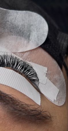 Eyelash Astetic, Eyelash Tech, Eye Lash Photography, Esthetician Inspiration, Lashes Tutorial, Esthetician Marketing, Eyelash Technician, Tech Aesthetic, Perfect Eyelashes