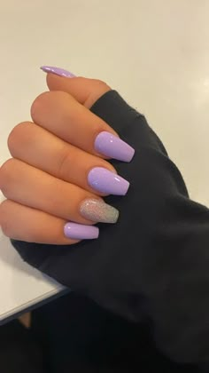 #nails #purple Purple Easy Nail Designs, Cute Nails Acrylic Short Purple, Nails For Light Purple Dress, Purple Nails For Hoco, Light Purple And White Nails Acrylic, Lite Purple Nails, Dainty Purple Nails, Basic Dip Nails, Gel Nails Light Purple