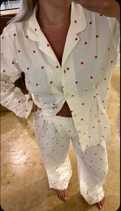 Pajamas Aesthetic, Pijamas Women, Cute Pjs, Cute Pajama Sets, Cute Pajamas, Red Hearts, Mode Inspiration