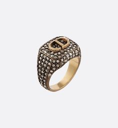 Gucci Rings, Aging Metal, Ring Fashion, Boutique Fashion, Resin Beads