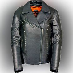 Worn For One Season. In Excellent Condition - Milwaukee Leather Women's Classic M/C Jacket W/ Rivet Detailing, Naked Cowhide 1.2-1.3mm W/ Full Sleeve Zip Out Thermal Liner, Studding Detail On Arms, Chest, Back & Wrist, Arm & Back Air Vents W/ Full Action Back, Side Zipper Detailing For Comfort Riding, Built In Dual Side Concealed Weapon & Ammo Pocket. Fitted Black Leather Jacket With Rivets, Fitted Outerwear With Rivets For Biker Events, Long Sleeve Outerwear With Rivets For Work, Long Sleeve Workwear Outerwear With Rivets, Black Biker Jacket With Snap Buttons, Fitted Outerwear With Rivets For Fall, Winter Workwear Outerwear With Rivets, Fitted Biker Jacket With Snap Buttons For Fall, Winter Black Biker Jacket With Snap Buttons