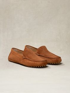 Our signature suede loafer is our best-selling shoe of all time, and for good reason. Our moccasin expert, Norina, handcrafts each piece from a workshop in Tuscany, overseeing every last detail—even using a small flame to singe away stray threads. And now, it’s available in men’s sizes. Suede Loafers With Leather Sole For Galas, Slip-on Moccasins With Suede Lining For Galas, Suede Slip-on Loafers For Galas, Luxury Suede Almond Toe Moccasins, Suede Plain Toe Loafers For Galas, Luxury Suede Plain Toe Moccasins, Luxury Slip-on Suede Moccasins, Suede Almond Toe Moccasins With Textured Sole, Suede Moccasins With Almond Toe And Leather Sole