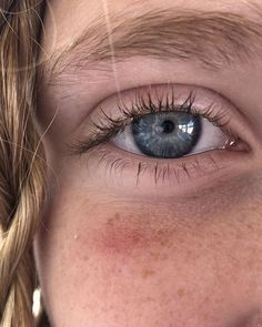 Feyre Archeron Aesthetic, Feyre Archeron, Eye Painting, Eye Photography, Gray Eyes, Aesthetic Eyes