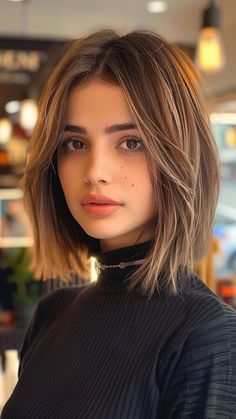 Short And Cute Haircuts, Shirt Women’s Haircut, Short Hairstyles For Women Round Face, Short Hair Cuts For Straight Hair Woman, Haircut For Short Hair Girl, Different Short Haircuts For Women, Cute Short Girl Haircuts, Haïr Cut For Short Hair Girl, Short Hair For A Round Face