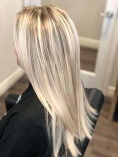 Hottest Hairstyles, Blonde Hair Goals, Bobbed Hair, Wedding Hair Colors, Summer Blonde Hair, Blonde Hair Transformations, Hair Extentions, Honey Blonde Hair