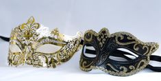 This is a stunning gold masquerade pair of masks that is perfect for a his and hers gold masquerade. For the girls mask is a laser cut gorgeous Couples Masquerade Masks, Masquerade Ball Party, Yakuza Tattoo, Gold Mask, Masquerade Masks, Balloon Centerpieces, Floral Arrangements Wedding, Masks Masquerade, Masquerade Party