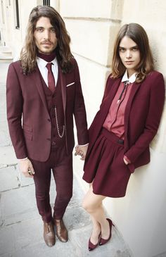 [thekooples.uk / adam & karolina] another stinkin cute couple. love her outfit. Burgundy Couples Outfit, Matching Boyfriend, Burgundy Outfits, Outfit With Boots, Style Couple, Couples Outfit, Matching Couple