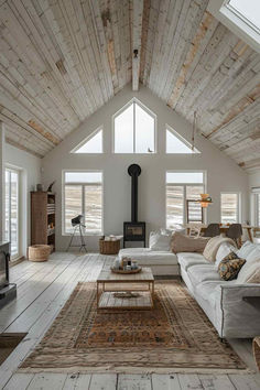 40 Aesthetic Barnhouse Decor Designs for Your Home Coziness Modern Interior Farmhouse, How To Design Your Dream House, Rancher Interior Design, Home Life Aesthetic, Cozy House Inspiration, A Frame Living Room, Barnhouse Homes, Cozy House Ideas, Country Home Aesthetic