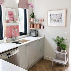 [PaidLink] 37 Home Decor Ideas Kitchen Small Tiny Spaces Tips You'll Be Impressed By #homedecorideaskitchensmalltinyspaces Small Kitchen Countertops, Kitchen Color Trends, Tiny Kitchen Design, Kitchen Finishes, The Family Handyman, Charming Kitchen, Small Kitchen Decor