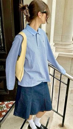 Muji Outfit, Blue Skirt Outfits, Euro Summer, Eclectic Fashion, Mode Inspo, 가을 패션, Autumn Outfit, Outfit Style, Fashion Fits