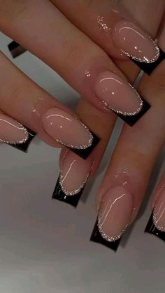 Smink Inspiration, French Tip Acrylic Nails, French Acrylic Nails, Acrylic Nails Coffin Short, Sparkly Nails, Square Acrylic Nails