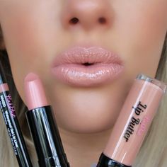 Spray Tan At Home, Summer Lipstick Colors, Nude Lip Combo, Butter Lip Gloss, Nude Lip Makeup, Mac Lipstick Shades, Shiny Lipstick, Lip Liner Pencil, Lipstick Kit