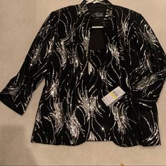 Nwt Black Silver Sequin Elegant Formal Jacket And Tank Top Size Medium Formal Jacket, Alex Evenings, Silver Sequin, Black Silver, Sequin, Wedding Dresses, Tank Top, Size Medium, Tank Tops