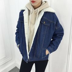 Womens Fleece Lined Sherpa Denim Jacket Thermal Turn Down Collar Coat Warm Thicken Casual Tops Winter Hooded Denim Blue Outerwear For Fall, Hooded Denim Blue Jacket For Winter, Winter Denim Outerwear For Cold Weather, Winter Denim Jacket With Pockets In Dark Wash, Winter Dark Wash Denim Jacket With Pockets, Winter Denim Blue Outerwear, Casual Denim Blue Outerwear For Winter, Winter Cotton Denim Jacket With Long Sleeves, Hooded Denim Jacket For Winter