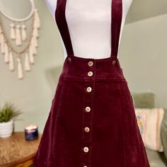 Baby Doll Style Overall Skirt Button Up Burgundy Criss Cross Button Cosure Straps Corduroy Fabric Skirt Length: 17" Waist: 30" Total Length (Including Straps): 33" Size: 30 Brand: Forever21 Retail Price: $19.90 Brand New With Tags Never Worn $16 Skirt Overalls Outfit, Corduroy Skirt Outfit, Green Skater Skirt, Red Skater Skirt, Skirt Overalls, Black Plaid Skirt, Red Overalls, Floral Skater Skirt, Dungaree Skirt