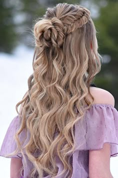 Down Curly Hairstyles, Hoco Hairstyles, Dance Hairstyles, Fishtail Braid, Wedding Hairstyles Half Up Half Down, Wedding Hair Down, Penteado Cabelo Curto, Braided Hairstyles For Wedding, Prom Hairstyles