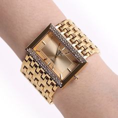 Stainless Steel Wristwatches for Women with Rectangular Dial - wnkrs Chain Watch, Gold Watches Women, Bracelet Watches Women, Watches Women, Watch Women, Chain Fashion, Bracelet Clasps, Square Watch, Women Wrist Watch