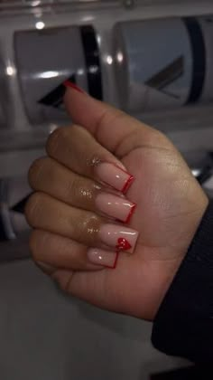 Como De Garcon Nails, Best Acrylic Nails Designs Simple, Nails Acrylic Short Short, Squared Acrylics, Cute Nail Inspo Acrylic, Cute Short Nails Acrylic, Short Work Nails, Cute Nail Inspo Short, Dope Nail Designs Short