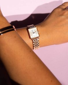 The Boxy XS White Rose gold | Rosefield Official Rosefield Watch, Silver Things, Timepiece Design, Rose Gold Watches, Rose Gold Case, Womens Watches Luxury, Styling Tips, Chic Boutique, White Rose Gold