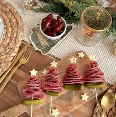 some food is sitting on top of a cutting board