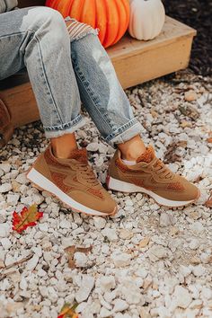 - This sneaker runs more true to size - Two tone sherpa and faux suede material Suede Material, Faux Suede, Two Tone, Camel, Running, Sneakers