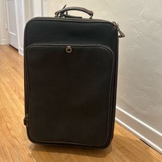 Vintage Mulberry Carry On Suitcase Black Leather Brown Trim From The Early 2000’s In Ok Condition, Trim Has Multiple Scratches And Shows Wear. Leather Has Scratches Shown In Photos. Inside Is In Good Condition No Tears Of Stains. 23 Inches High By 13 Inches Wide 7 Inches Deep Early 2000’s, Mulberry Bag, Brown Trim, Carry On Suitcase, Trim Color, Travel Bags, Carry On, Black And Brown, Trim