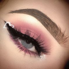 Valentines Day Eye Makeup, Teknik Makeup, Nails Valentines Day, Day Eye Makeup, 2019 Nails, Video Makeup, Nails Valentines