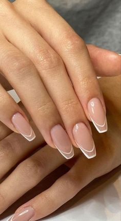 Simple Graduation Nails, Trip Nails, Grad Nails, French Manicure Nail Designs, Future Nails, Manicure Nail Designs, Valentine Nails, French Manicure Nails, Casual Nails