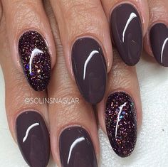 Nail Designs Fall Gel, 2019 Nails, Glitter Tips, Purple Glitter Nails, Almond Nail Art, Her Nails, Almond Nails Designs, Super Nails