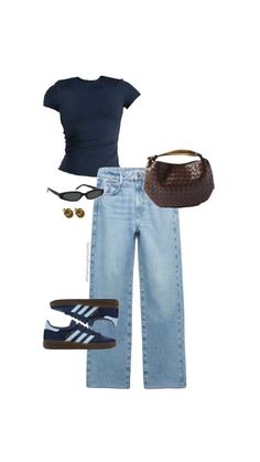 Navy Top Outfit, Crop Tops Cute, Cute Summer Tops, Basic T Shirts, Fits Clothes, Y2k Clothing, Simple Trendy Outfits, Mode Inspo