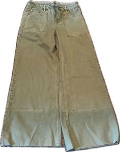 Vintage Green Baggy Bottoms, Vintage Wide Leg Cargo Pants For Summer, Baggy 90s Style Pants For Spring, 90s Style Loose Fit Pants For Spring, 90s Style Baggy Spring Pants, 90s Baggy Pants For Spring, 90s Style High-waisted Pants For Spring, 90s Style Green Wide Leg Pants, 90s Style Green Wide-leg Pants