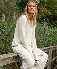 Oversized Cotton Fisherman – Jenni Kayne White Oversized Sweater, Oversized Sweater Women, Denim Dresses, Jenni Kayne, Fisherman Sweater, Cotton Pullover, Oversized Sweater, Get Dressed, Sweater Sizes