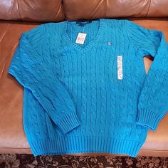 Gorgeous Soft Rl Cable Knit Sweater Nwt. Sweaters Ralph Lauren, Black V Neck Sweater, Varsity Sweater, Sleeveless Sweater Vest, Ralph Lauren Pullover, Lambswool Sweater, Sport Sweater, Y2k Sweater, Ralph Lauren Sport