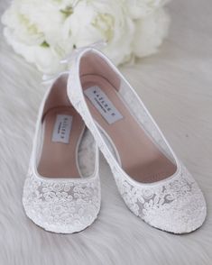 White Crochet Lace Flats With BACK DAINTY BOW Bridal Shoes - Etsy Elegant Wedding Ballet Flats With Round Toe, Elegant Round Toe Ballet Flats For Wedding, Feminine Low Heel Flats For Wedding, Feminine Low Heel Wedding Flats, Feminine White Ballet Flats With Flat Heel, White Feminine Ballet Flats, Wedding Ballet Flats With Closed Toe, Spring Lace Wedding Shoes For Bridal Shower, Elegant Closed Toe Flats With Laces