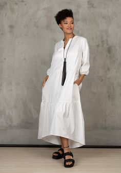 The White Oversize Dress is our favorite weekender. this Plus size maxi dress featuring an oversized relaxed fit, two side pockets and 7/8 sleeves. The womens long sleeve shirt dress is made from cotton, that is versatile for any occasion! This Oversized shirt dress women is designed to be comfortable and not troublesome to wear. After wearing this midi dress with long sleeves, you will love it even more. This Oversized shirt dress is designed to flatter every body type and fit numerous occasion Summer Shirt Dress, Boho Dress Plus Size, Plus Size Kaftan, Casual Cotton Dress, White Summer Shirt, Oversize Dress, Cotton Tunic Dress, Women Cotton Dress, Long Sleeve Boho Dress