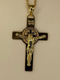 "18K GOLD CROSS NECKLACE CRUCIFIX NECKLACE 18\"20\"22\"24\" 4.4gr [Please text me if you want specific length or width i can customize it for you.] Price to sell! Compare our price to other similar sellers! Arrives in a GIFT BOX and includes FREE SHIPPING within the USA and CANADA. international shipping is available at the most economical rates on ETSY. I HAVE BEEN IN THE JEWELRY BUSINESS ALL MY LIFE I am second generation family member making gold and jewelry. please feel to ask me question Always happy to help!" Personalized Gold Jewelry For Celebration, Gold Pendant Necklace With Shiny Finish, Custom Gold Necklace With Polished Finish For Anniversary, Gold Plated Hallmarked Custom Necklace, Gold Custom Necklace With Polished Finish For Anniversary, Spiritual Gold Necklace For Anniversary, Gold 14k Stamped Jewelry For Celebration, 14k Stamped Gold Jewelry For Celebration, Spiritual Yellow Gold Necklace For Celebration