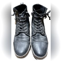 John Varvatos 315 Sneaker Boots. Size 9. Classic John Varvatos Worn-In Look. Worn 3-4 Times. Excellent Condition. John Varvatos, Mens Shoes Sneakers, Sneaker Boots, Men's Shoes, Shoes Sneakers, Man Shop, Boots, Sneakers, Color