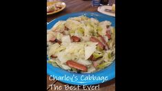 Charley Cooks Country Style Cabbage - Easy step by step recipe Foil Meals, Cooks Country, Southern Dishes, New Year's Day, One Pot, Main Dish, Country Style, Easy Step