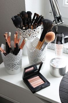 When it comes to beauty products, we say more is always more. But if you're overloaded with eye-shadow palettes, nail-polish bottles and everything in betw Make Up Diy, Rangement Makeup, Make Up Storage, Makeup Vanities, Alat Makeup, Beauty Vanity, Beauty Corner, Nail Polish Bottles, Vanity Organization