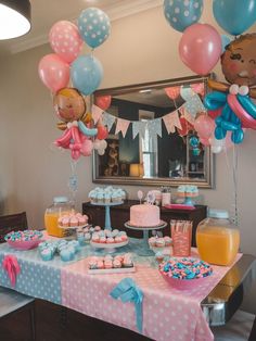 Unique and affordable gender reveal ideas for a budget-friendly celebration. Cheap Gender Reveal Ideas, Gender Reveal Diy, Creative Gender Reveals