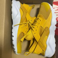 Brand New With Box Tried On Only Yellow Nike Running Shoes With Laces, Yellow Nike Sneakers For Light Sports, Nike Yellow Sneakers For Light Sports, Casual Yellow Running Shoes With Laces, Nike Yellow Running Shoes For Light Sports, Nike Yellow Breathable Running Shoes, Yellow Sneakers, Air Max 270 React, Toddler Nikes