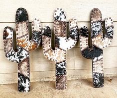 Aztec Farmhouse Living Room, Wood Cactus Wall Art, Modern Western Decor Master Bedrooms, Crafts With Cowhide, Easy Diy Western Home Decor, Cheap Western Decor, Wild West Bedroom, Western Cactus Decor, Cowhide Home Decor