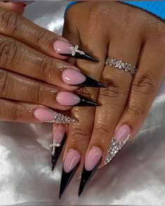 #xlnails #nails #coffinshapenails #nailart #nailsofinstagram #nailsonfleek #frenchtipnails #blackfrenchnails #blacknails Nail Designs Sharp Nails, Black French Tip Stilleto, Pointy Black French Tip Nails, Black Stilleto Frenchies, Nail Designs Pointy Nails, Black Stiletto French Tip Nails, Sharp Pointy Nails, Stiletto Black French Tip Nails, Black Short Stiletto Nails