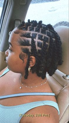 Retwist Ideas For Short Locs, Loc Knot Bob Short Locs, Retwist Hairstyles For Short Locs, Style For Short Locs For Women, Medium Loc Parts, Dreadlock Short Hairstyles, Style For Locs For Women, Short Locs Retwist Hairstyles, Different Locs Styles