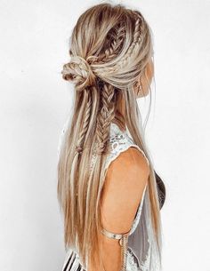 Chic Wedding Hairstyles, Wedding Guest Hairstyles, Festival Hair, Half Up Half Down Hair, Long Straight Hair, Hairstyles For Long Hair, Wedding Hairstyles For Long Hair