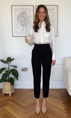 Interview Outfit Casual, Women Office Outfits, Aesthetic Office, Job Interview Outfit, Looks Kate Middleton, Interview Outfits Women, Outfits Minimalist, Winter Office